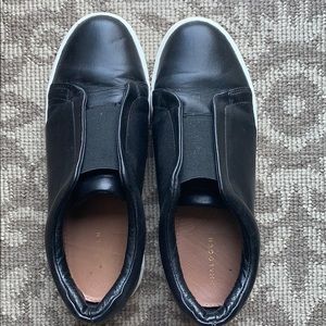 Halogen Slip On Sneakers Black Size 7.5